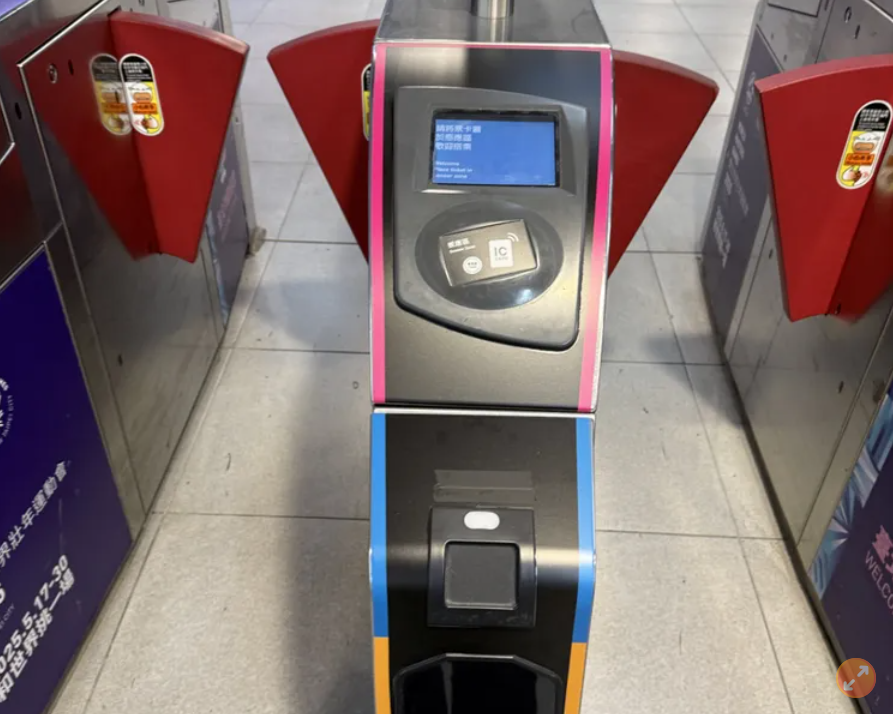 北捷明年大升級!QR Code、信用卡、Apple Pay都能搭捷運 7月「黑屏過閘」秒通關