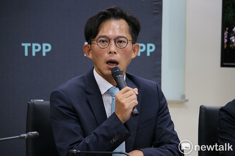忍無可忍!黃國昌怒嗆鏡週刊「惡意潑糞」:下週連同造謠者一併提告
