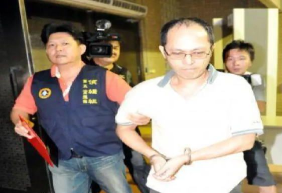 前檢察官吳傑人出獄不改舊習!假冒律師詐騙被告上法庭 女受害人怒吼控「知法玩法」